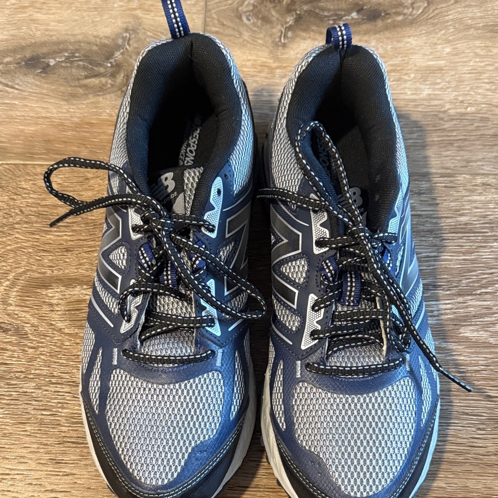 New Balance Navy and Gray Athletic Shoes